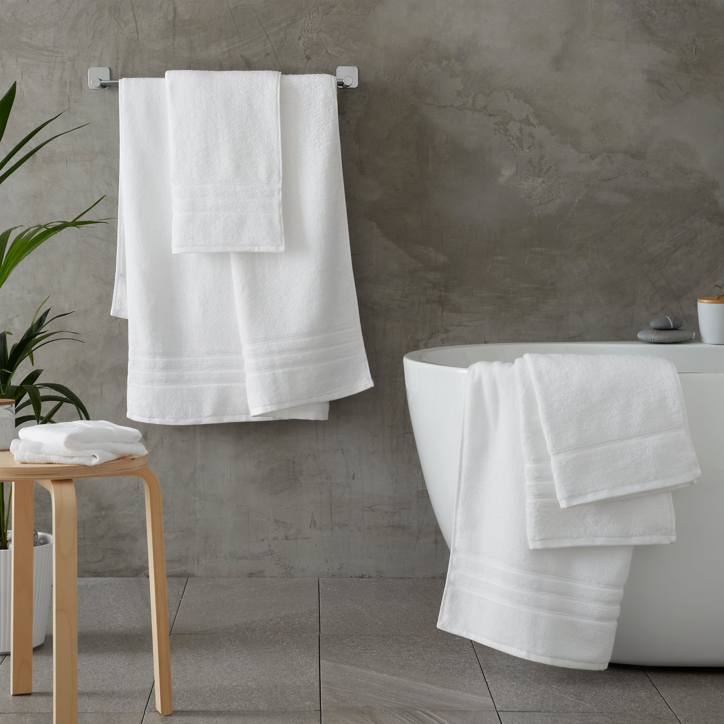 Catherine Lansfield Zero Twist 6 Piece Towel Bale - White