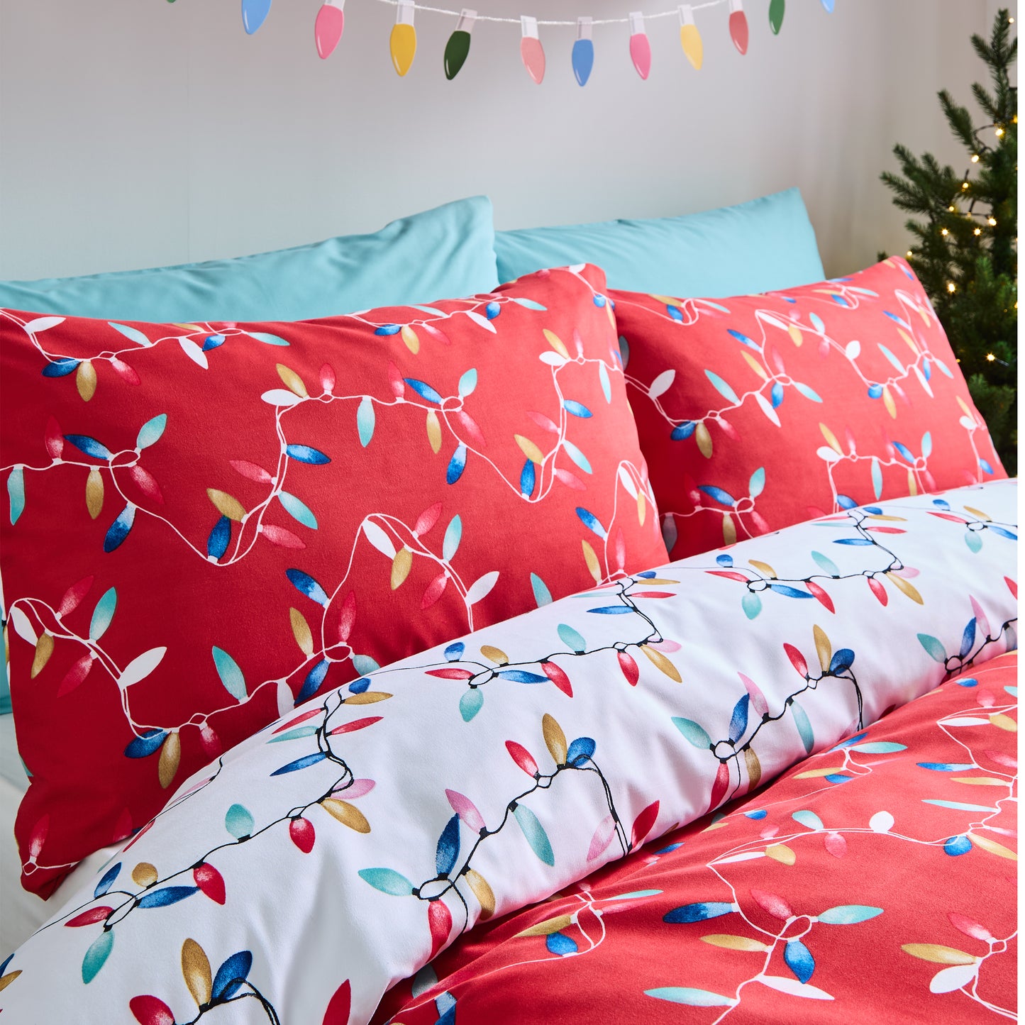 Catherine Lansfield Christmas Lights Duvet Set