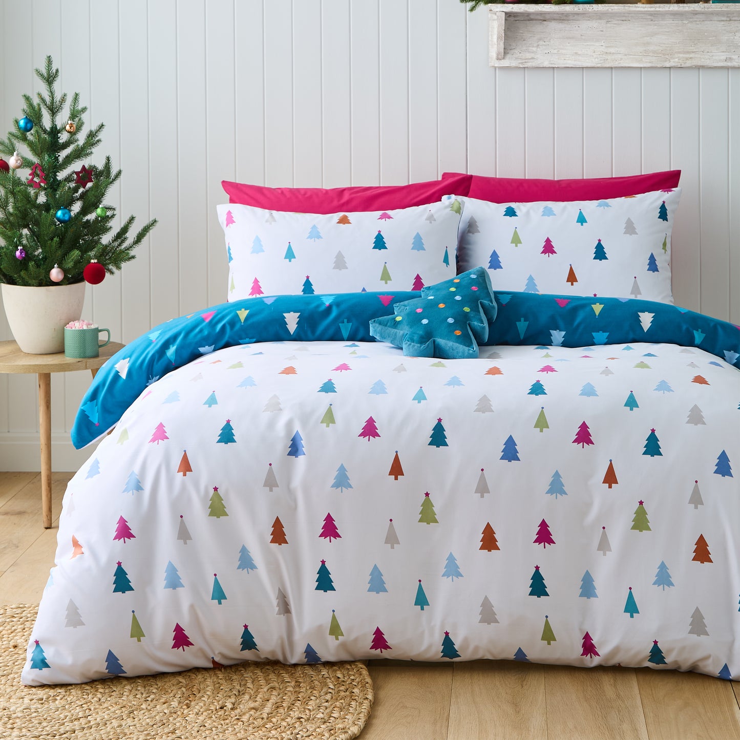 Catherine Lansfield Christmas Tree Duvet Set