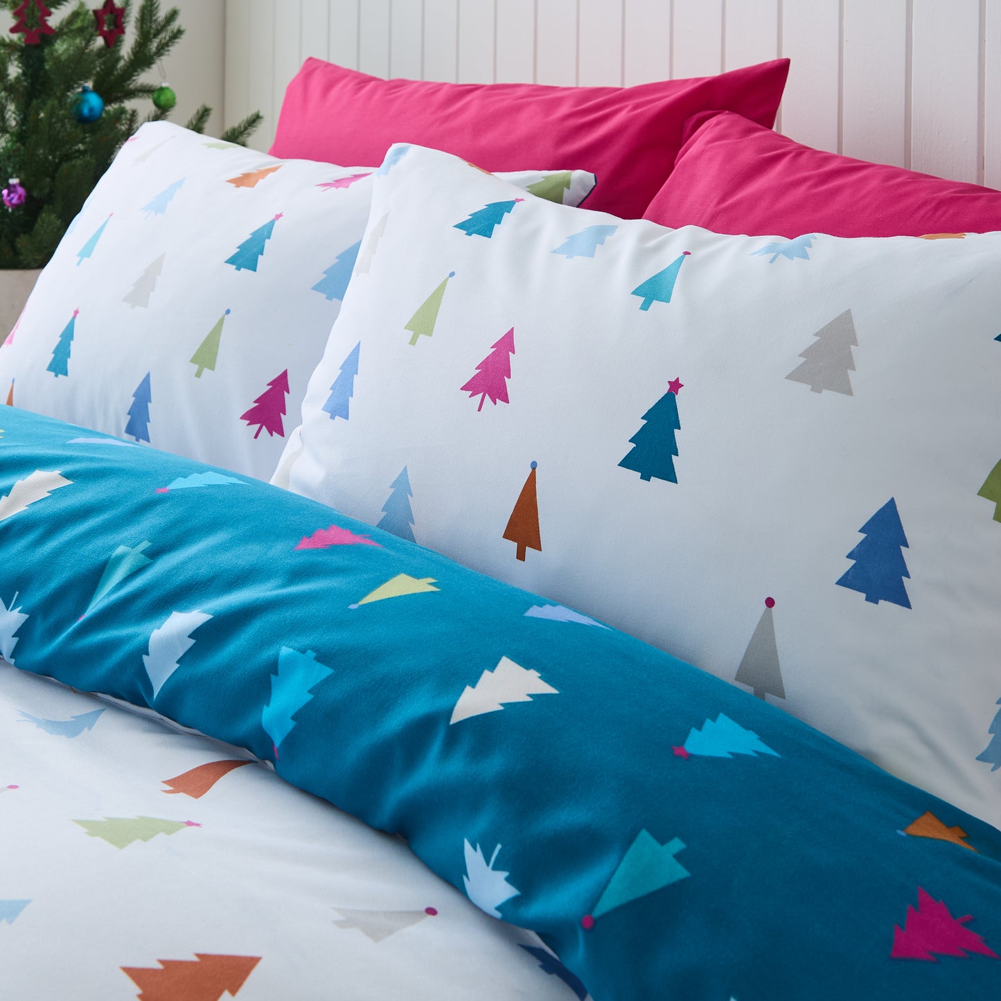 Catherine Lansfield Christmas Tree Duvet Set