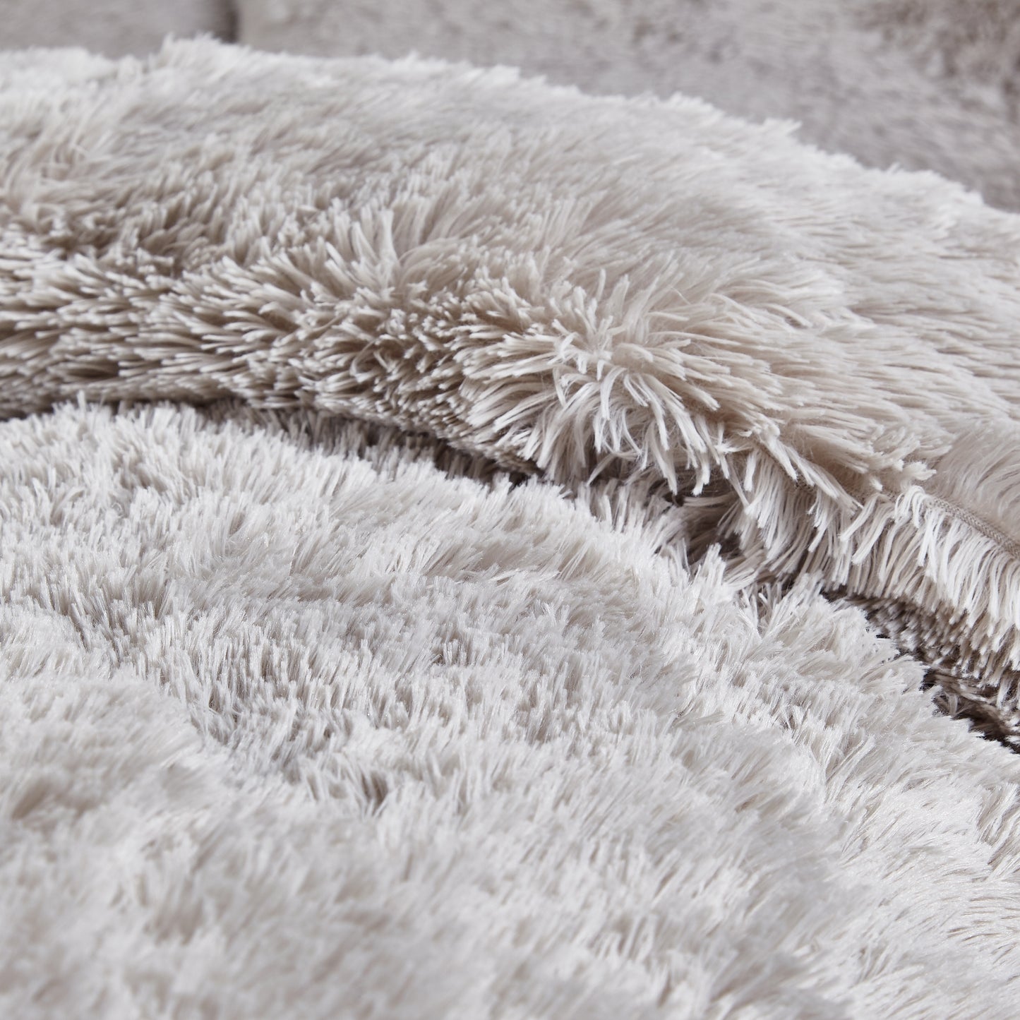 Catherine Lansfield Cuddly Deep Pile Faux Fur - Silver