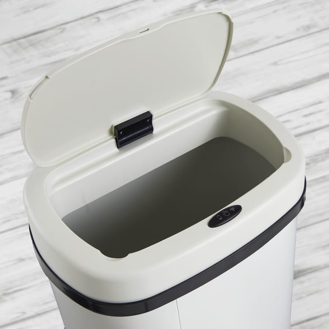 Hands Free Sensor Bin - 50L