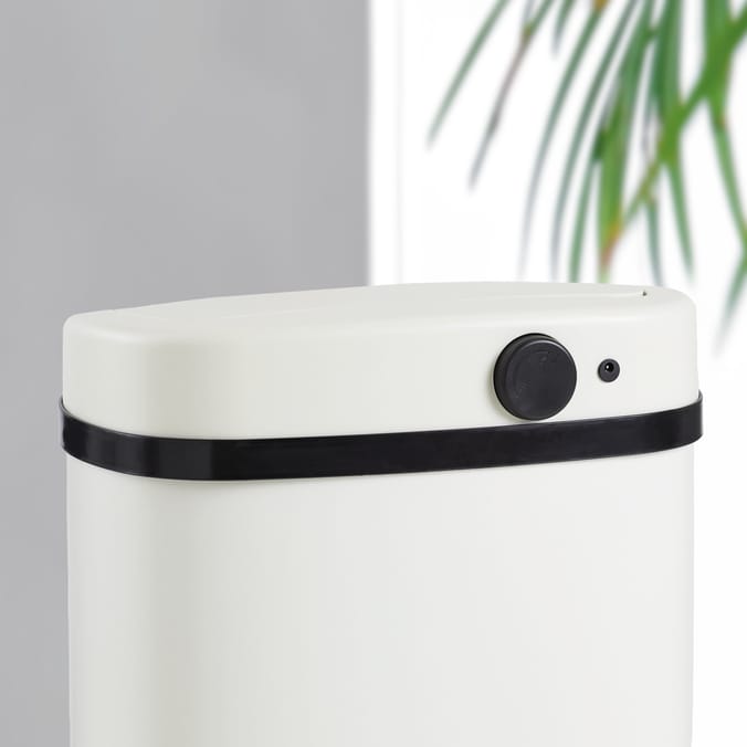 Hands Free Sensor Bin - 50L