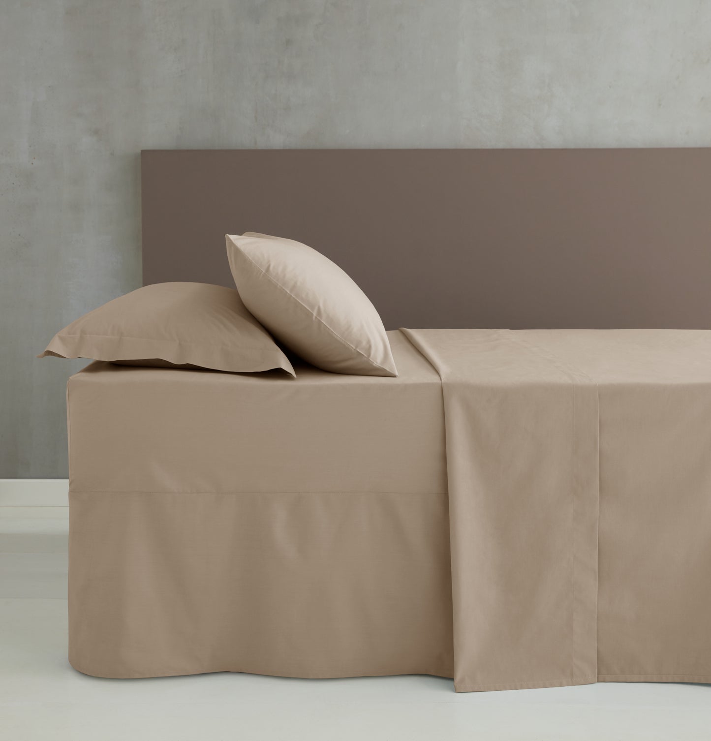 Catherine Lansfield Easy Iron Extra Deep Fitted Sheet - Natural